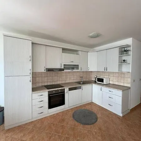 Seazone With The Sea View Apartment