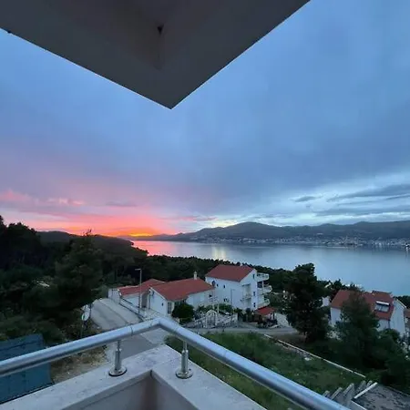 Seazone With The Sea View * Trogir